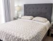 Transformez votre chambre avec une tête de lit unique