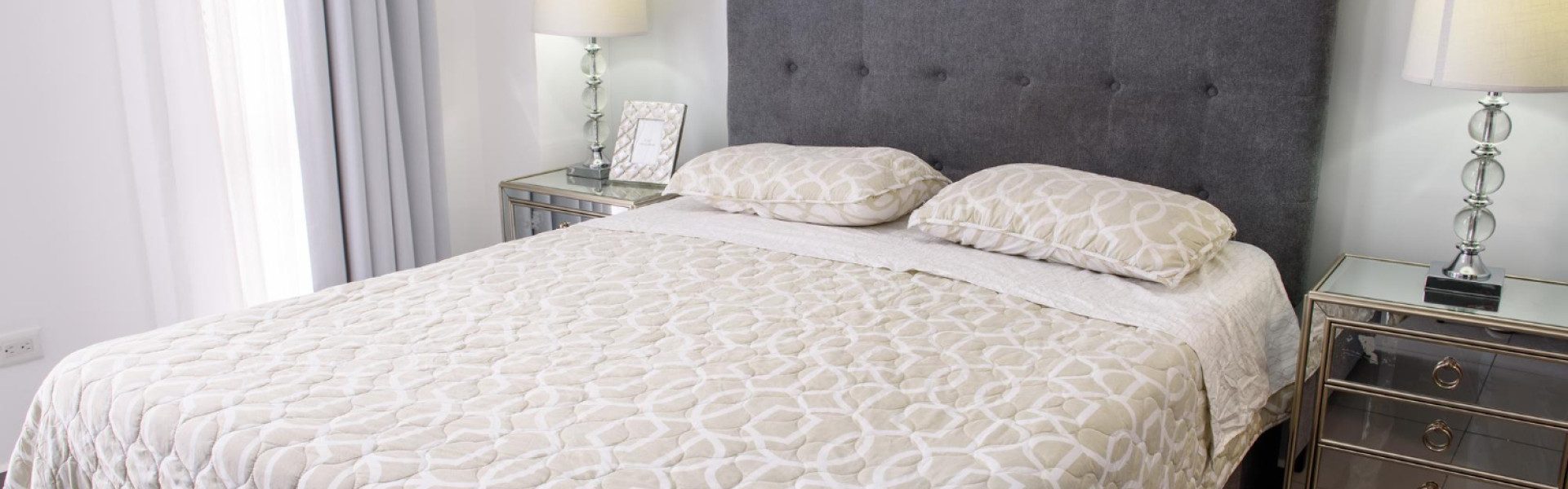 Transformez votre chambre avec une tête de lit unique