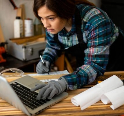 Les avantages d’un magazine dédié au bricolage pour vos travaux maison
