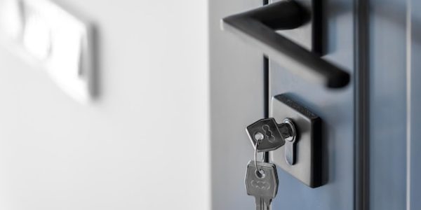 Quand faire appel à un serrurier : dépannage, changement ou installation