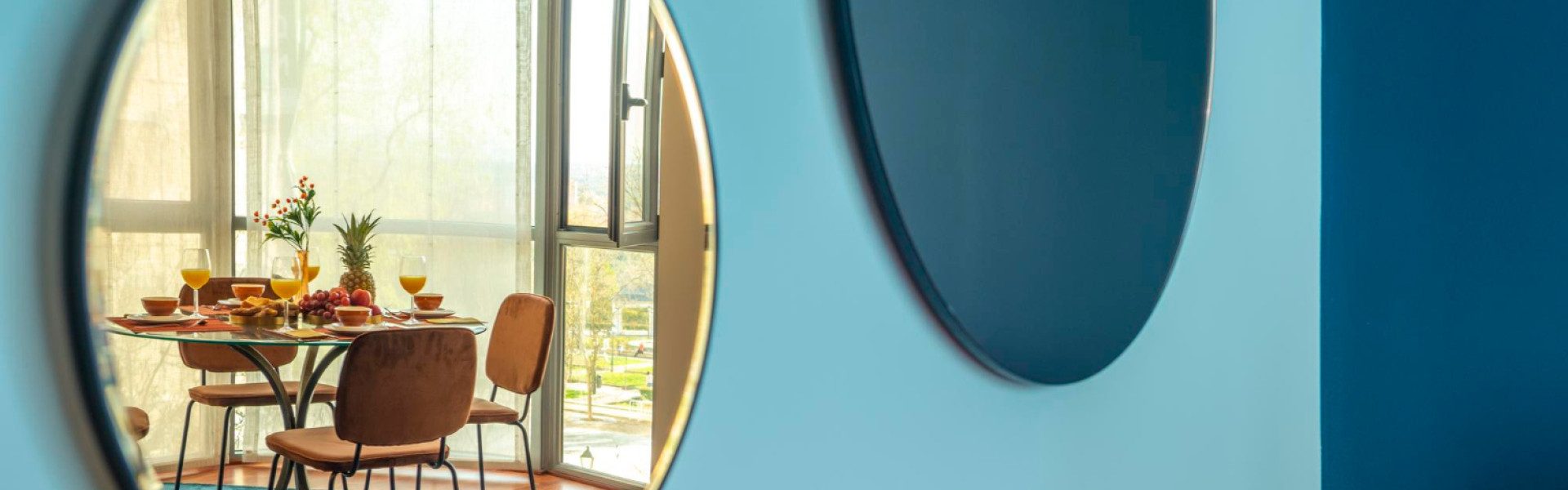 Miroir mural en 2026 : quelles tendances et comment bien choisir selon sa pièce ?