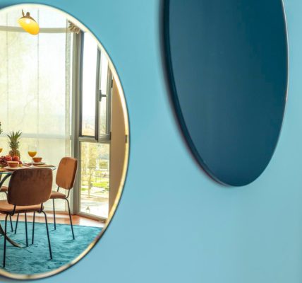Miroir mural en 2026 : quelles tendances et comment bien choisir selon sa pièce ?